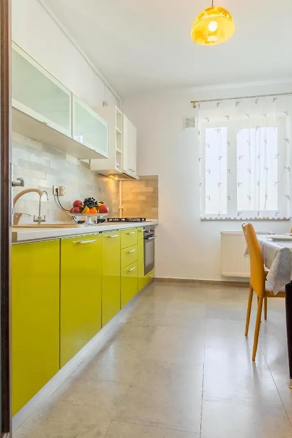 Lovely Apartment With City View Bucharest