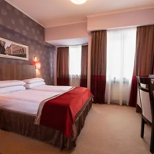 4* Hotell Ambasador